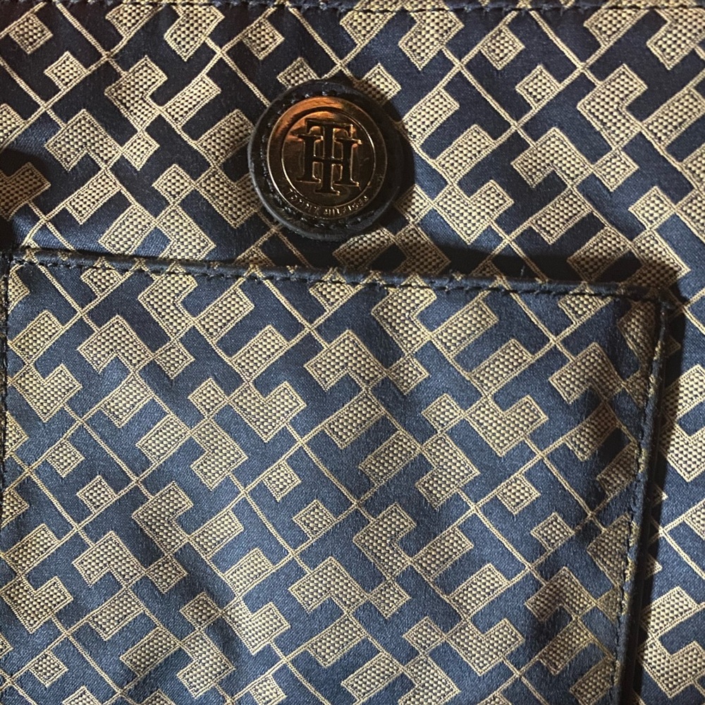 Tommy Hilfiger bag